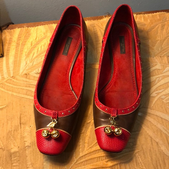 Louis Vuitton Shoes - Louis Vuitton flats